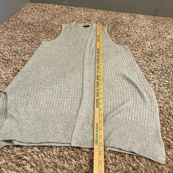 Verve Ami gray ribbed sleeveless duster cardigan vest sweater - Picture 8 of 8